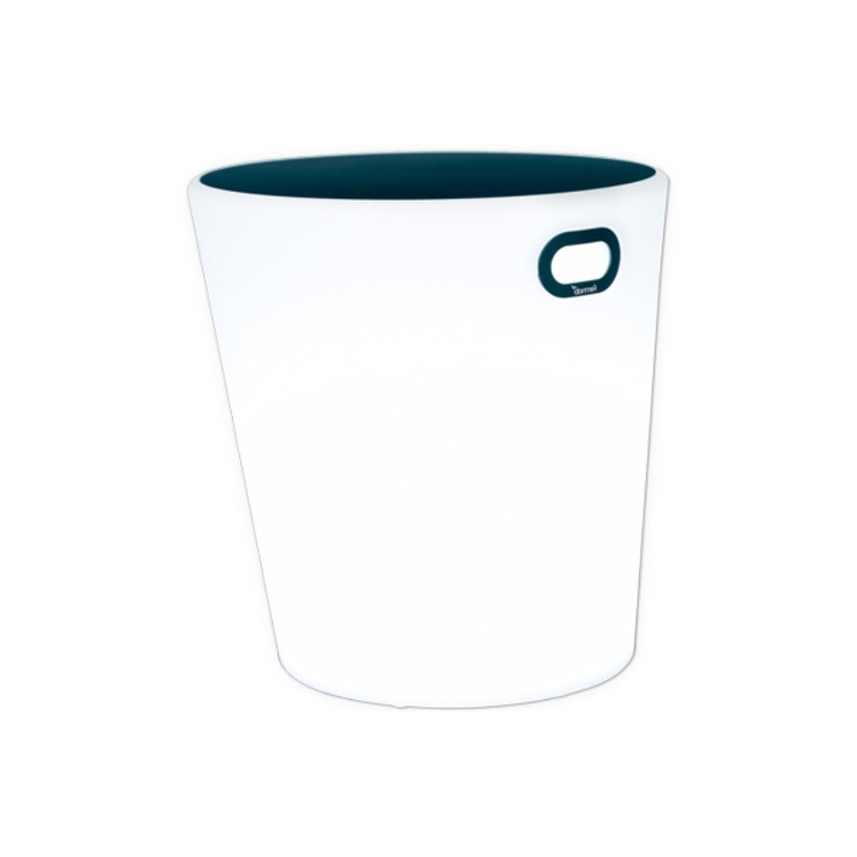 Inoui stool Inside Out Contracts