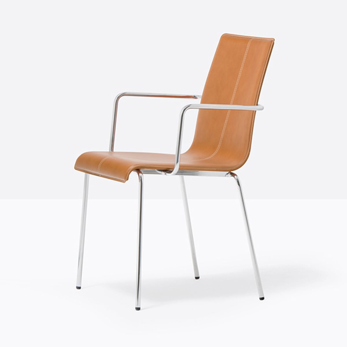Kuadra Armchair 3