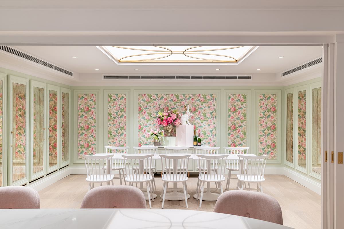Peggy Porschen Chelsea Photo By Tom Bird 15 Commercial Interior Furniture By Insideoutcontracts