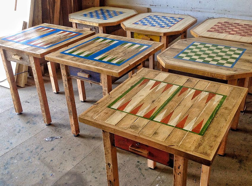 Table-top-Chequers-board-games-02.jpg#asset:171372