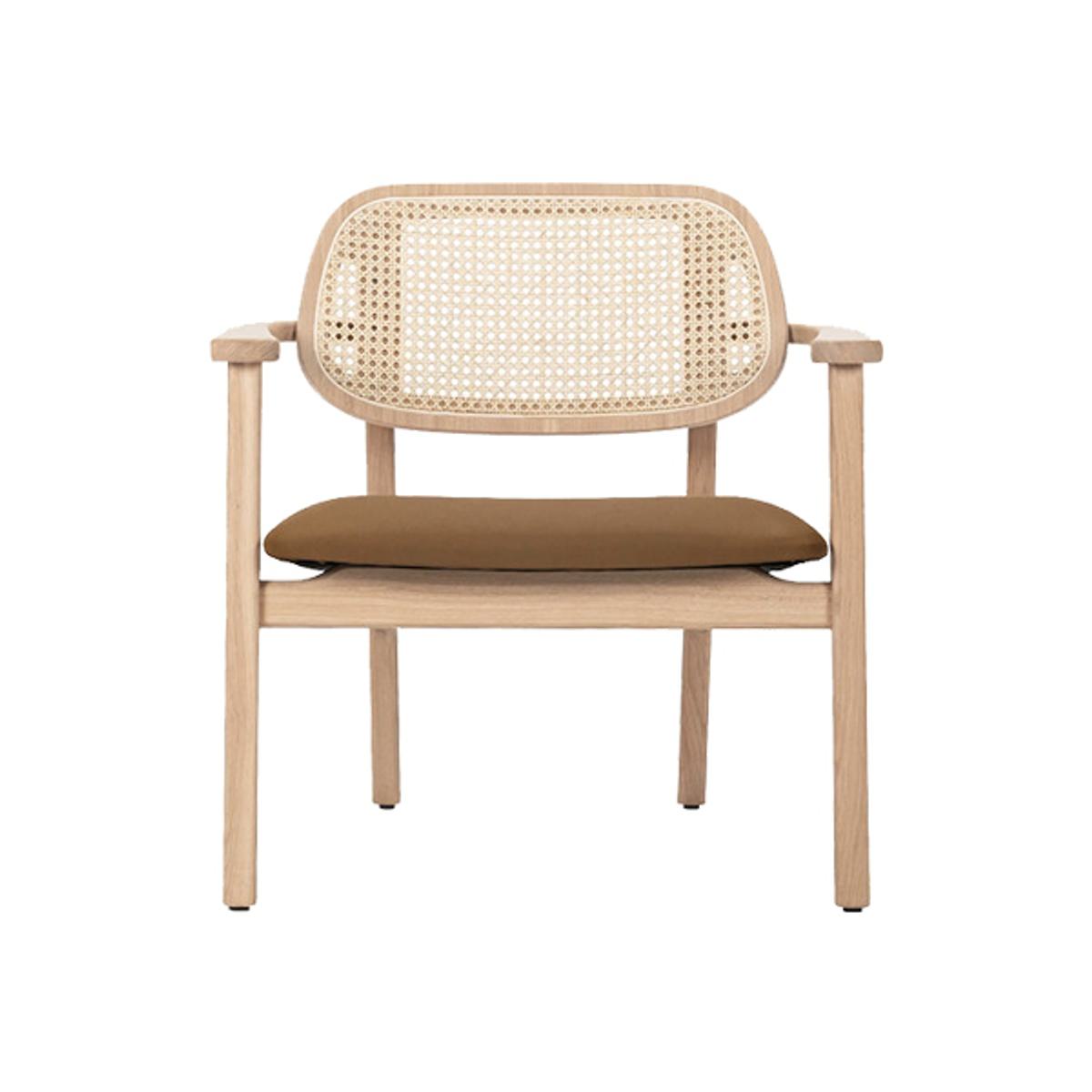 Titanloungechair Inside Out Contracts