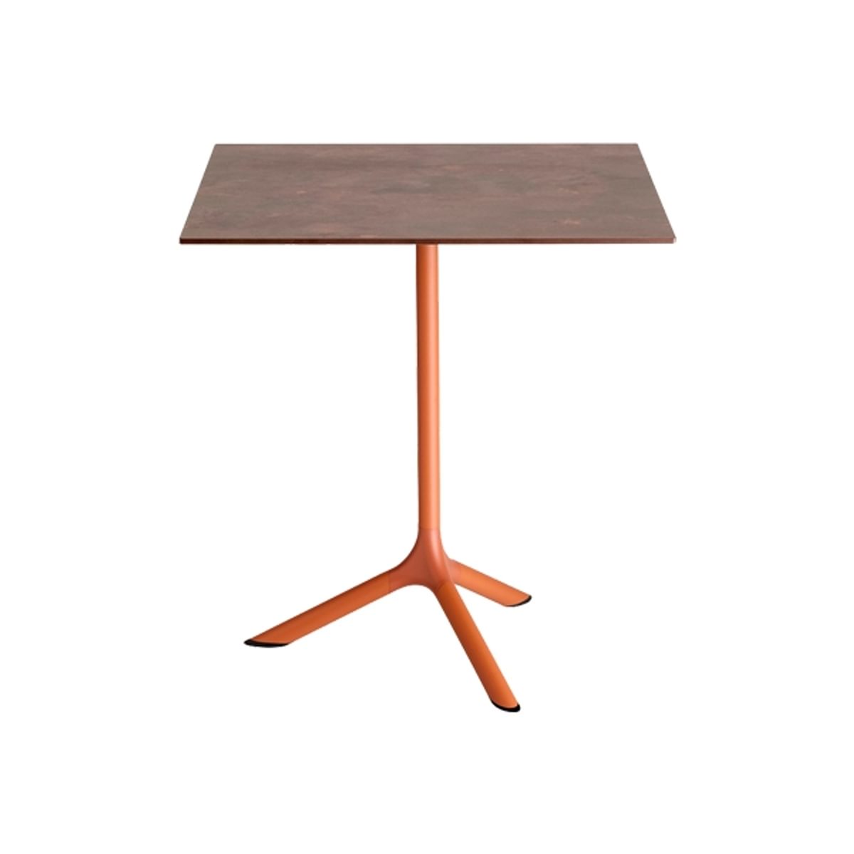 Trinette square table Inside Out Contracts