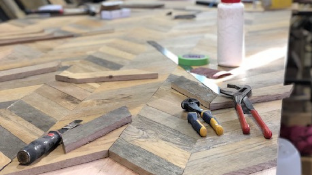 Reclaimed wood in production