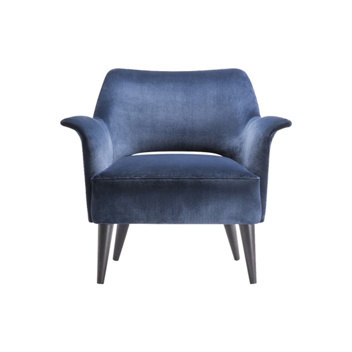 Victoirewoodloungechair Inside Out Contracts